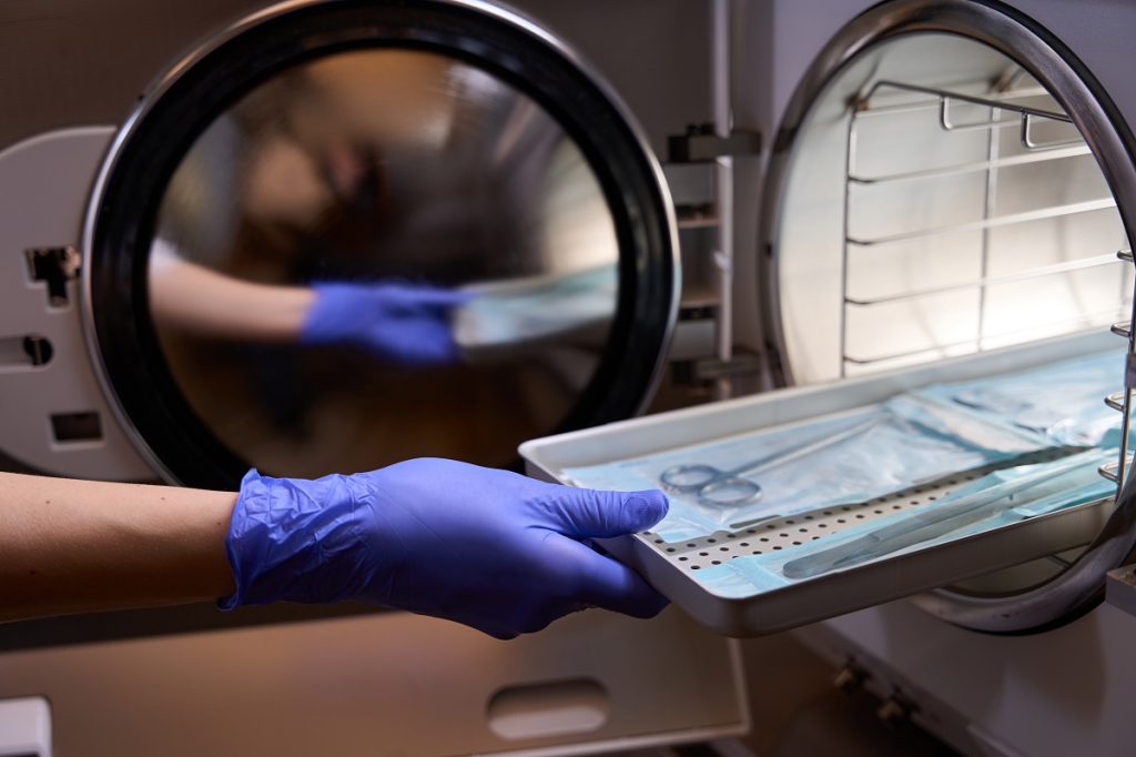 Comprar autoclave: o que você precisa saber antes de adquirir esse equipamento