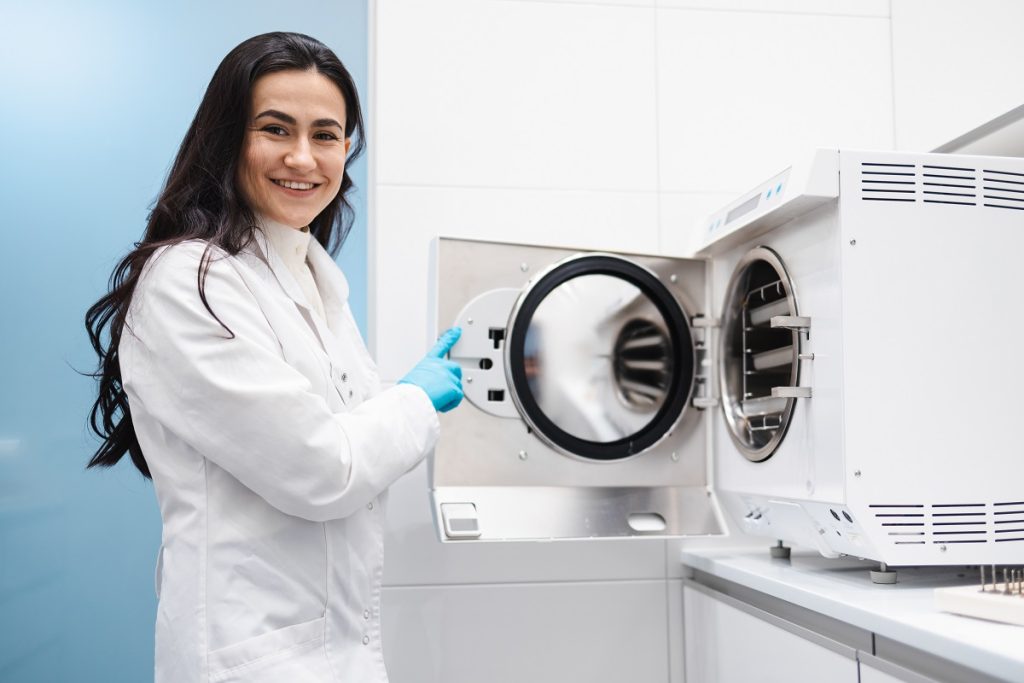 Autoclave Bioart 17L: Eficiência, Segurança e Assistência Garantida pela Colimed