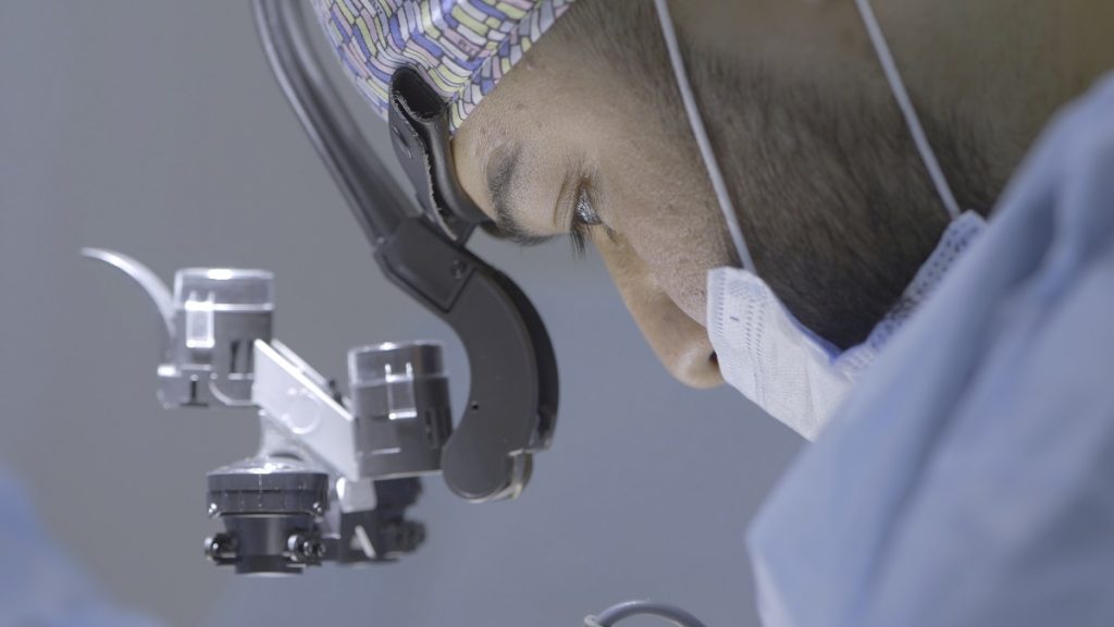 Locação de Microscópio Cirúrgico: Solução Flexível para Clínicas e Hospitais